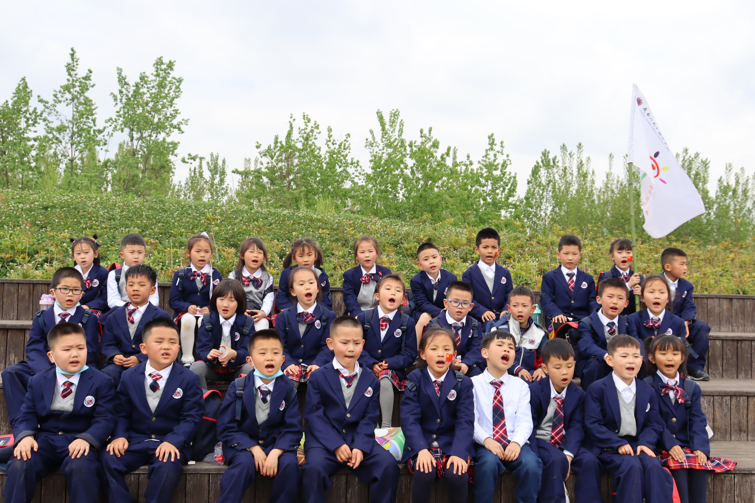 小学部缅怀先烈活动(图22)