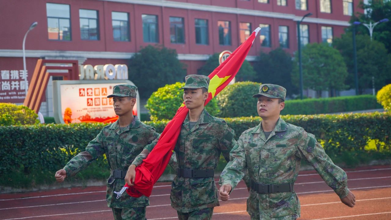 1-240R01043525O.jpg