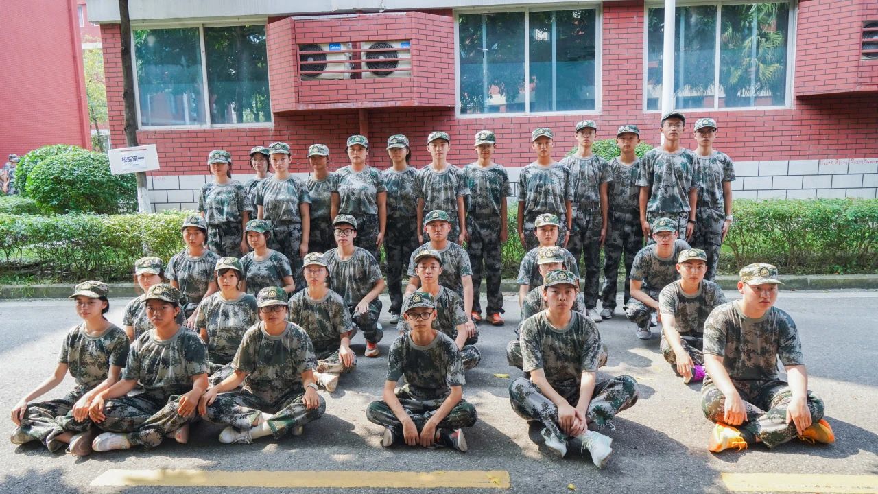 1-240RP9460A49.jpg