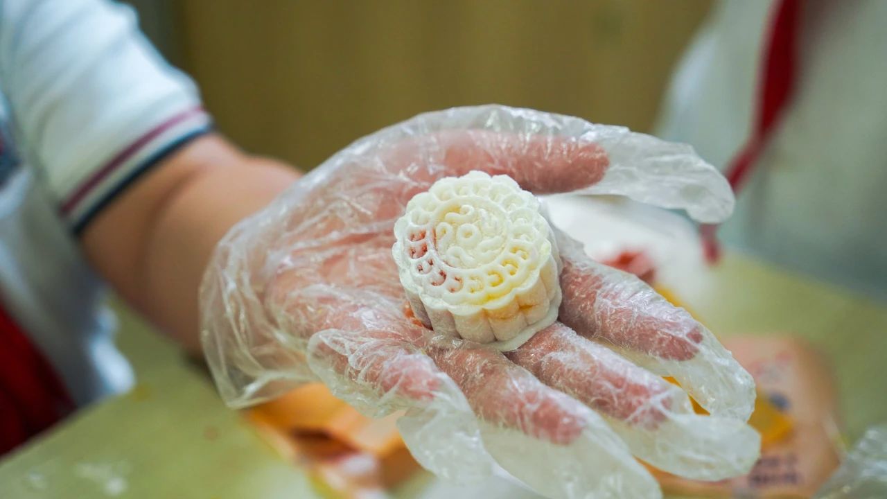 在成川外，他们与月饼的故事开始了~(图22)