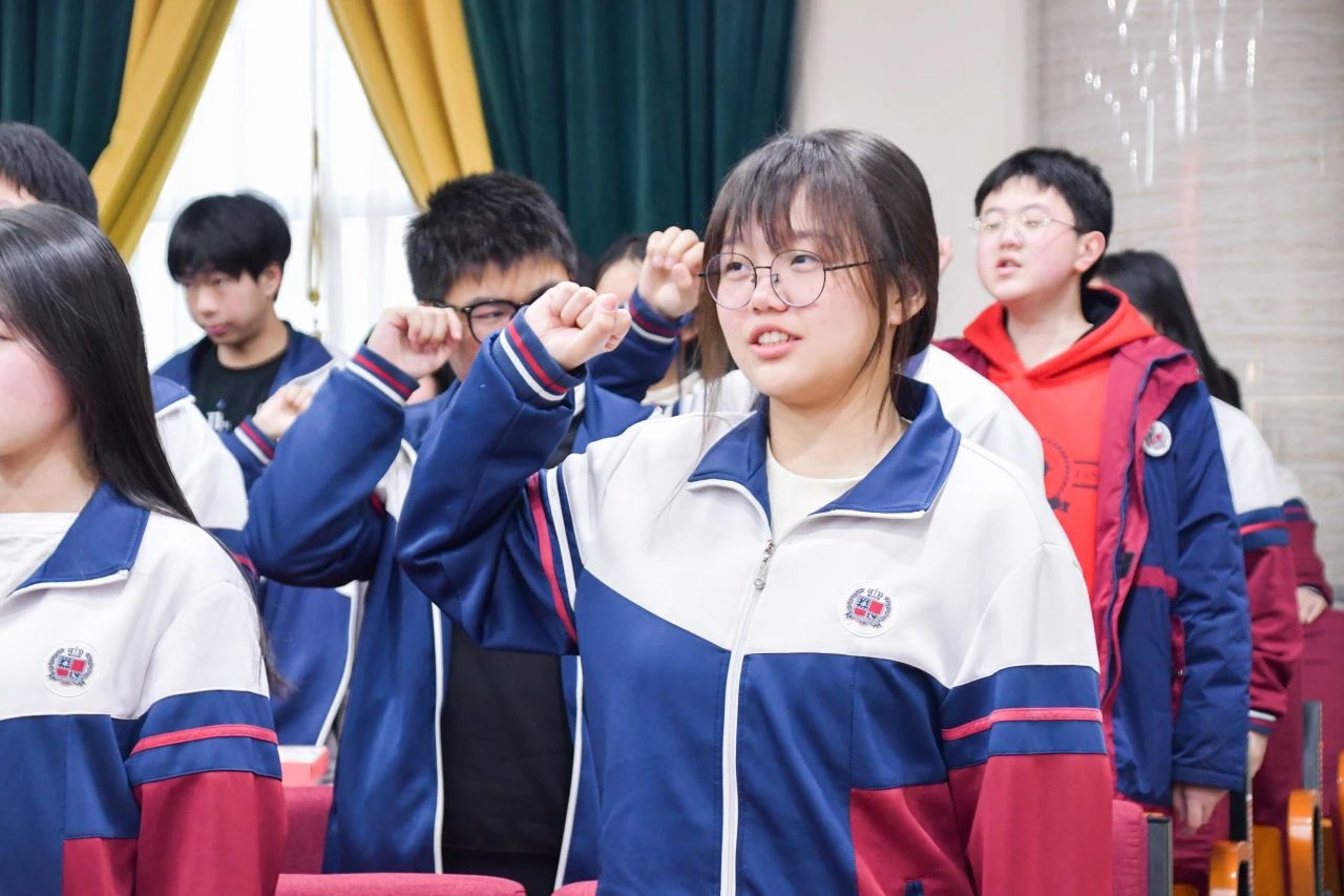 我宣布，学期全科状元有→(图12)