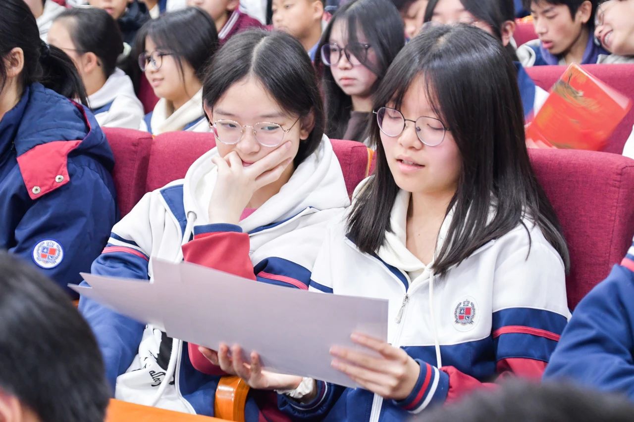 我宣布，学期全科状元有→(图16)