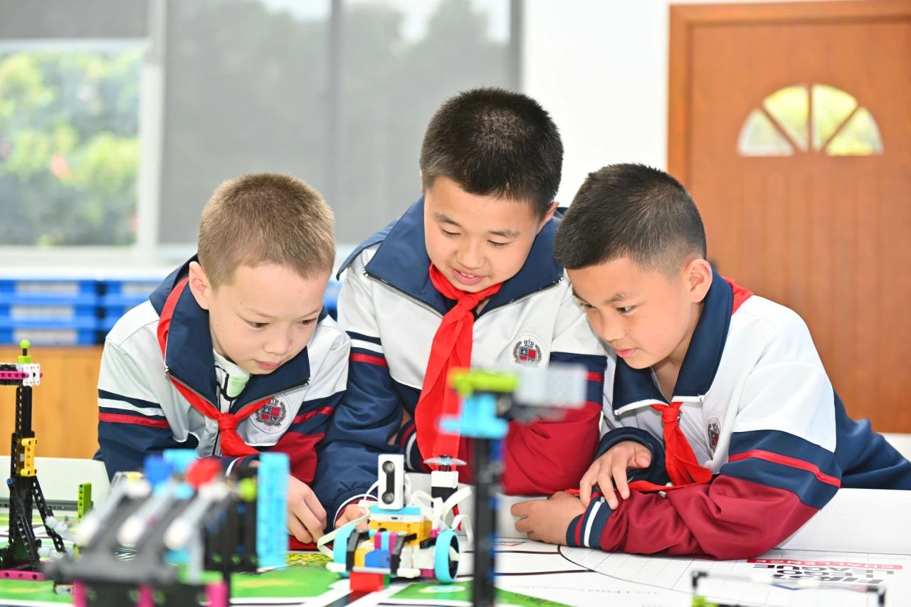 择成川外，通世界舞台｜成都市郫都区川科外国语学校义务段招生简章！(图60)